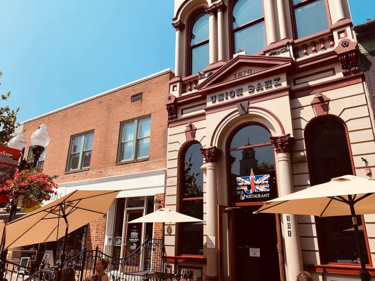 A photo of the front of the Union Bank building in Winchester, Virginia